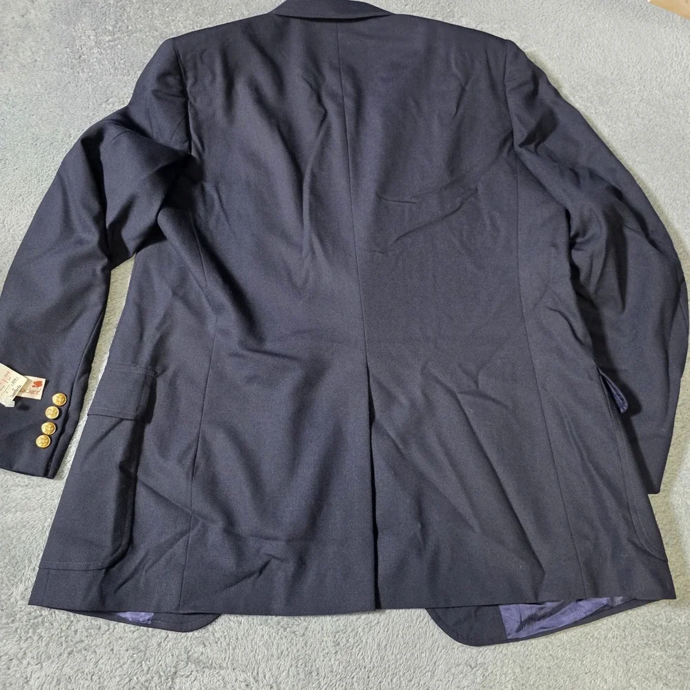 Stanley Blacker Mens 44 Navy Blue Blazer Gold Crest Buttons Vintage Made in USA